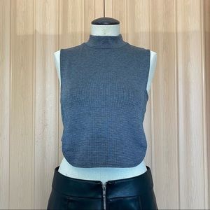 Turtleneck sleeveless crop top